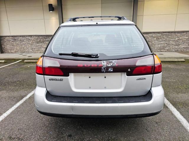 2004 Subaru Outback Base