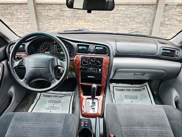 2004 Subaru Outback Base