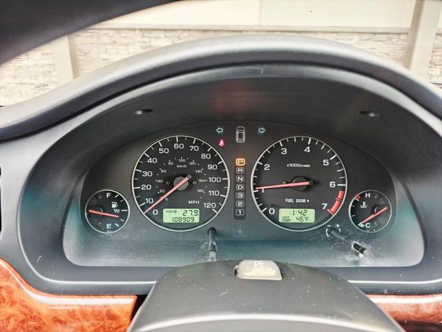 2004 Subaru Outback Base