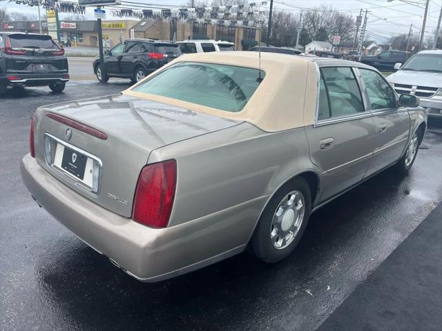 2001 Cadillac DeVille Standard w/W20