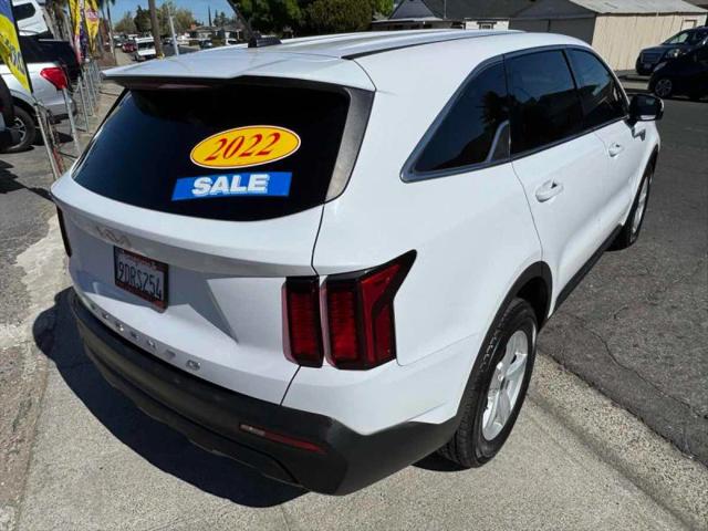 2022 Kia Sorento LX