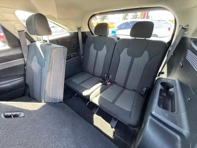 2022 Kia Sorento LX
