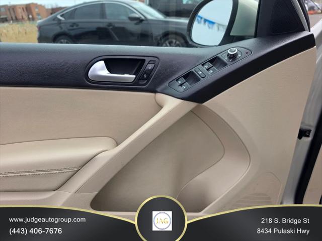 2015 Volkswagen Tiguan SE