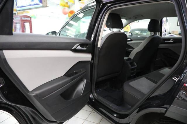2022 Volkswagen Taos 1.5T S
