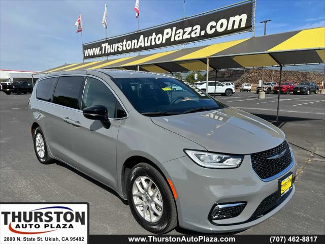 2025 Chrysler Pacifica Select for sale in Ukiah, CA
