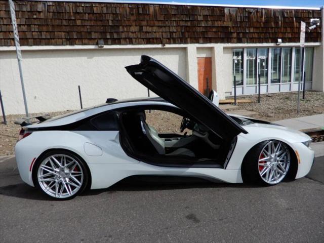 2017 BMW i8 Base
