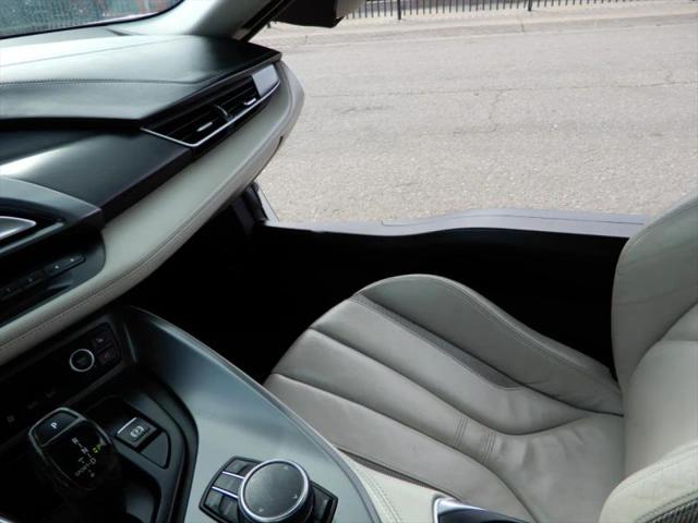 2017 BMW i8 Base
