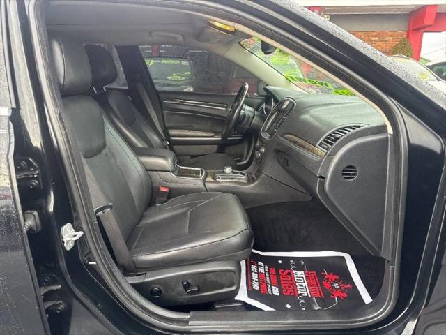 2015 Chrysler 300 300C