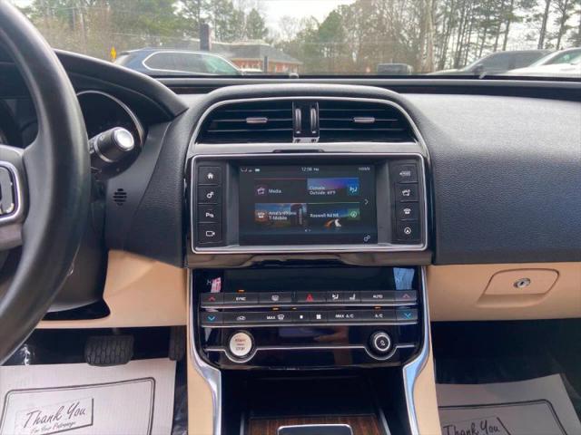 2017 Jaguar XE 35t Prestige