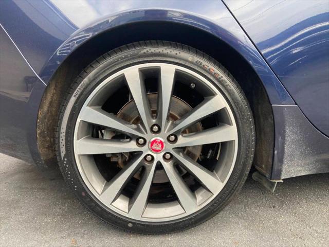 2017 Jaguar XE 35t Prestige