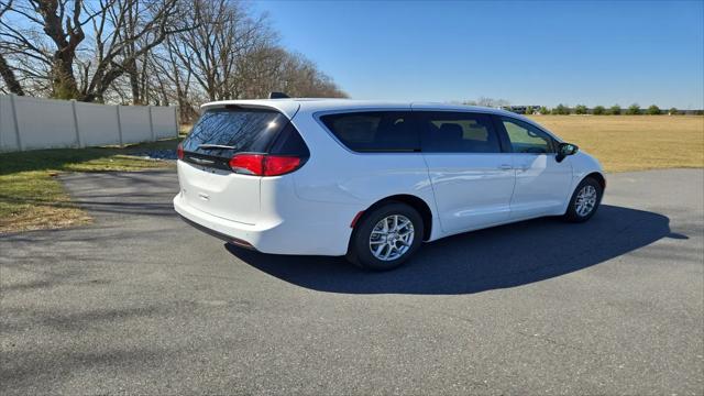 2026 Chrysler Voyager LX
