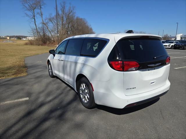 2026 Chrysler Voyager LX