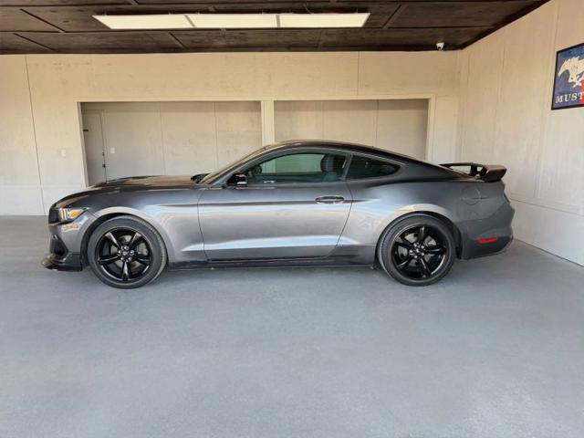 2016 Ford Mustang V6