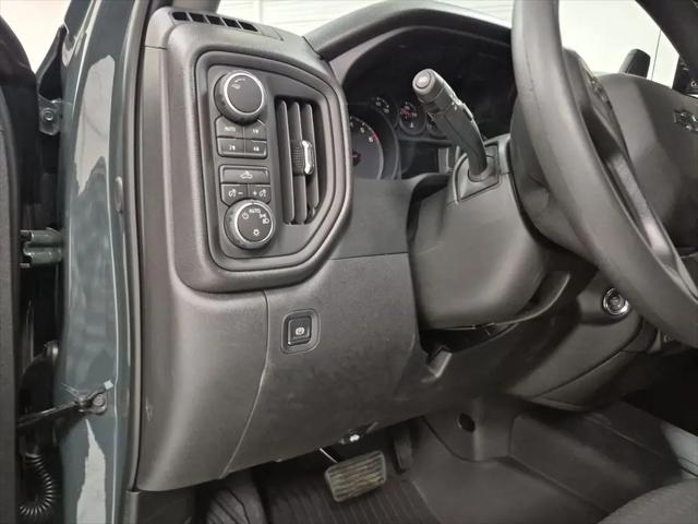 2026 Chevrolet Silverado 1500 4WD Crew Cab Short Bed Custom Trail Boss