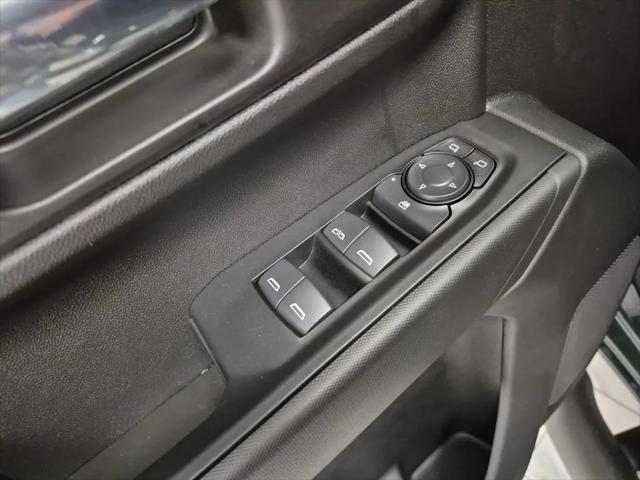 2026 Chevrolet Silverado 1500 4WD Crew Cab Short Bed Custom Trail Boss