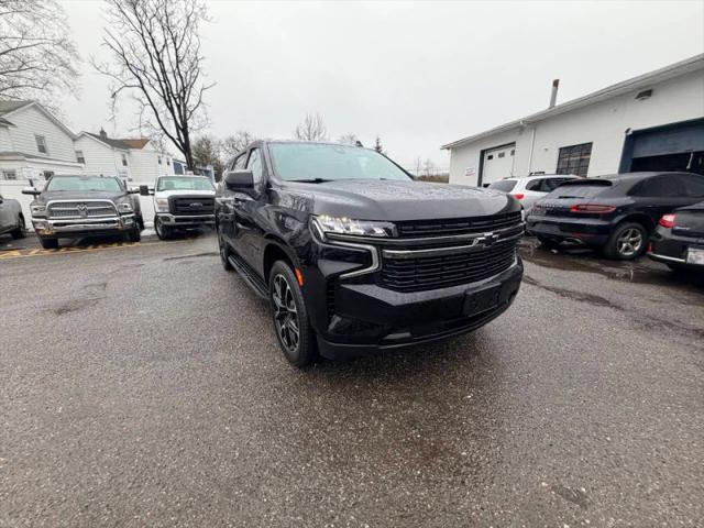 2021 Chevrolet Suburban 4WD RST