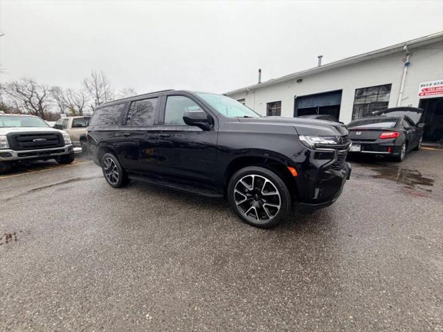 2021 Chevrolet Suburban 4WD RST