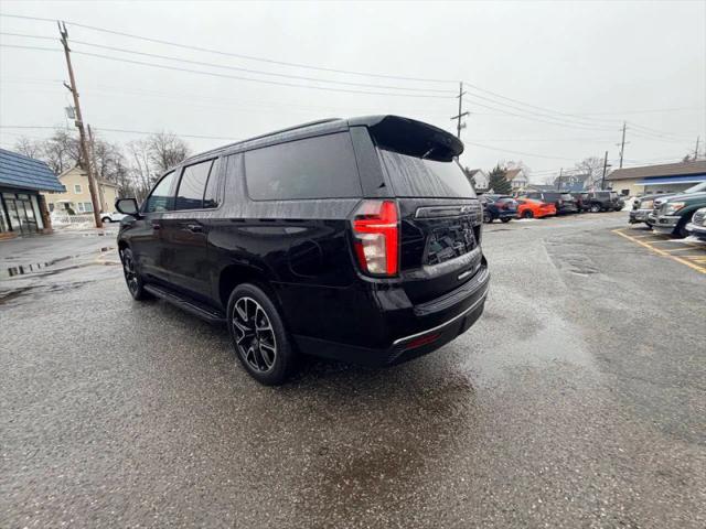 2021 Chevrolet Suburban 4WD RST