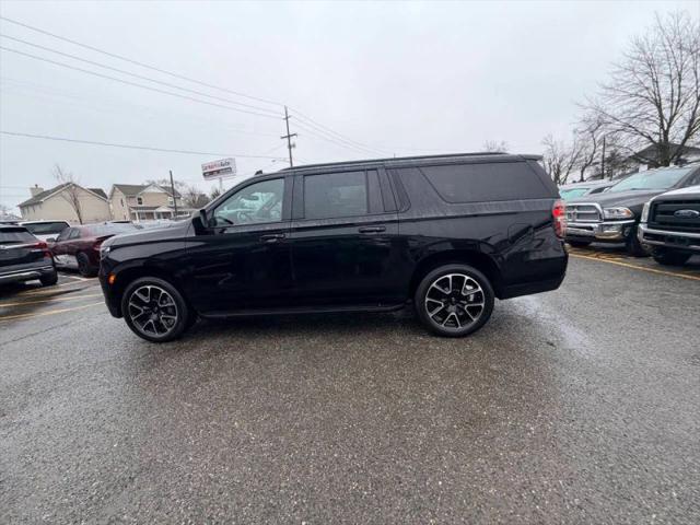 2021 Chevrolet Suburban 4WD RST