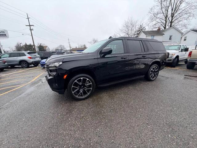 2021 Chevrolet Suburban 4WD RST