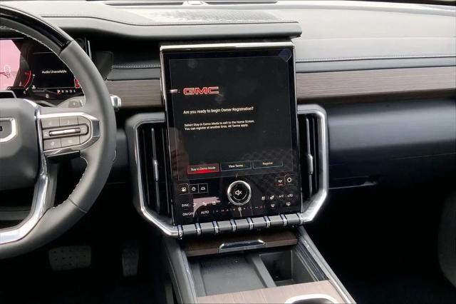 2026 GMC Acadia Denali FWD