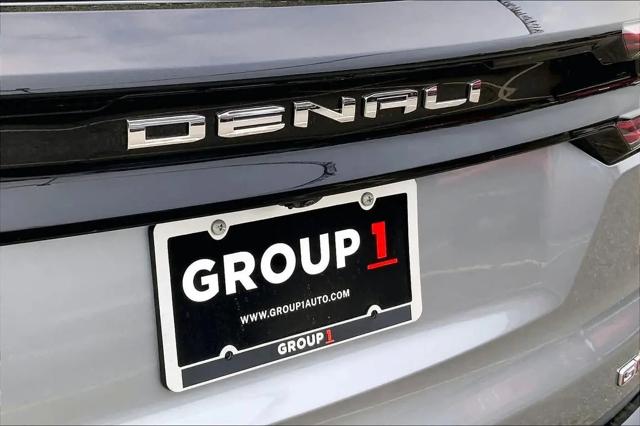 2026 GMC Acadia Denali FWD