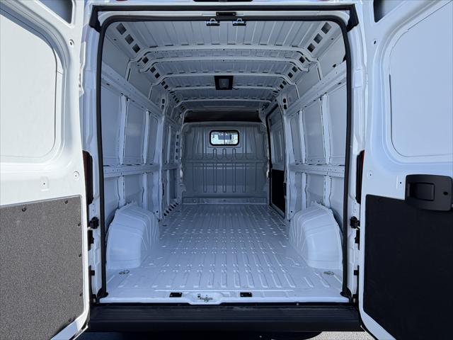2026 Ram ProMaster 2500 Cargo Van Tradesman High Roof 159" WB w/Pass Seat