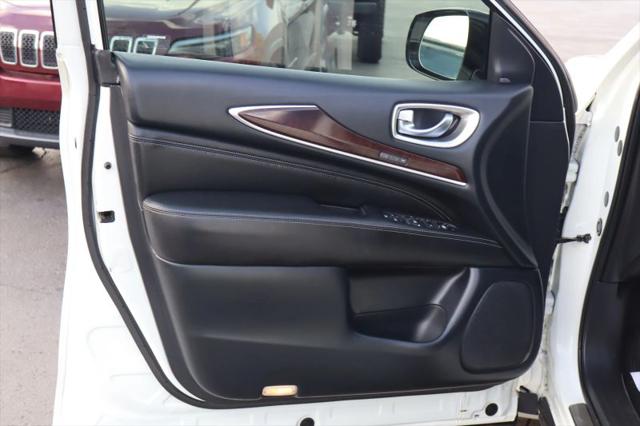 2019 INFINITI QX60 LUXE