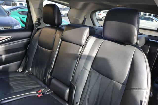 2019 INFINITI QX60 LUXE