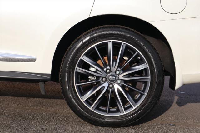 2019 INFINITI QX60 LUXE
