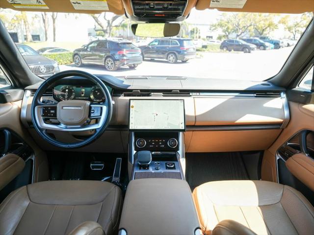 2023 Land Rover Range Rover P530 SE
