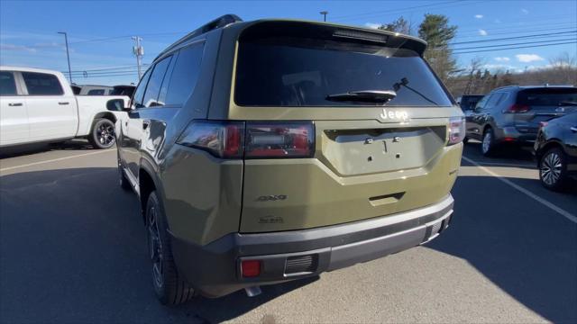 2026 Jeep Cherokee Laredo 4x4