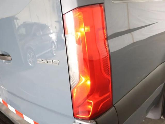 2018 Mercedes-Benz Sprinter 2500 Standard Roof V6