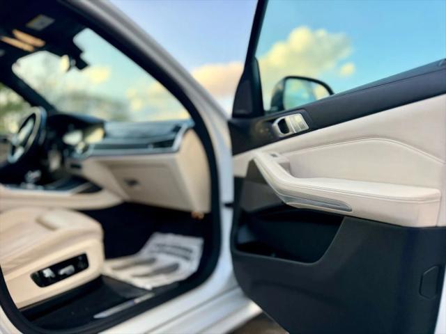 2021 BMW X7 M50i