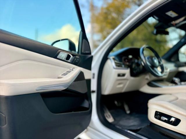 2021 BMW X7 M50i