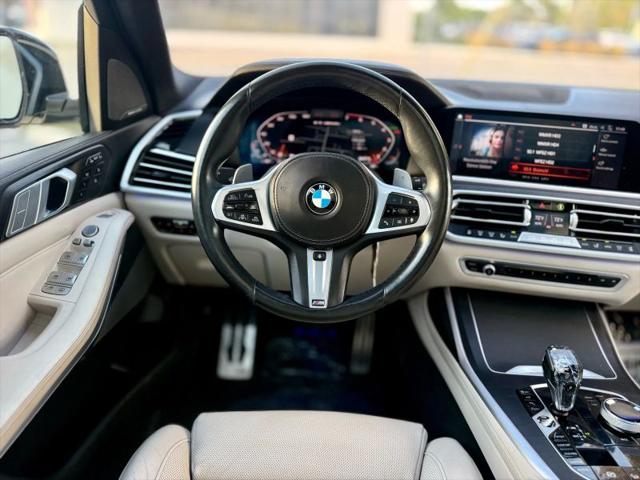 2021 BMW X7 M50i