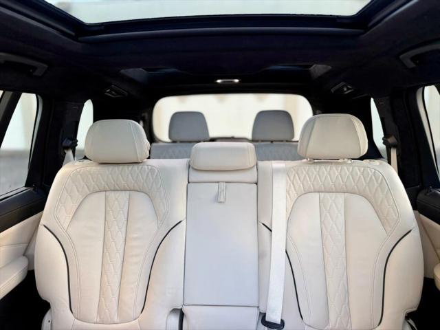 2021 BMW X7 M50i