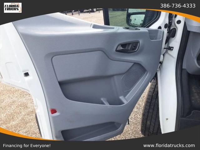 2016 Ford Transit w/60/40 Side Door w/RWB