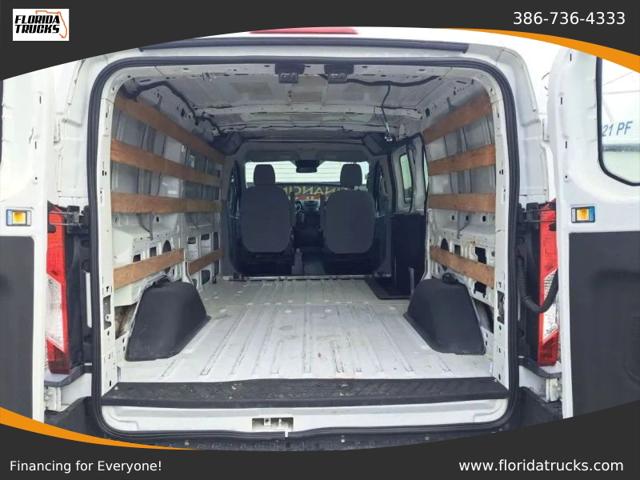 2016 Ford Transit w/60/40 Side Door w/RWB