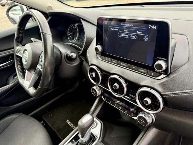 2021 Nissan Sentra SV Xtronic CVT