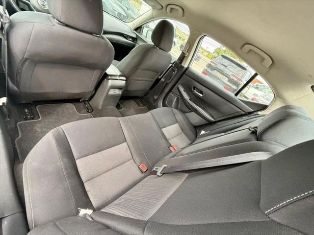 2021 Nissan Sentra SV Xtronic CVT