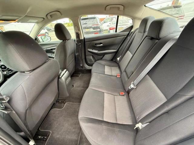 2021 Nissan Sentra SV Xtronic CVT