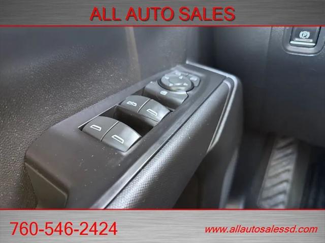 2020 Chevrolet Silverado 1500 2WD Crew Cab Short Bed Custom