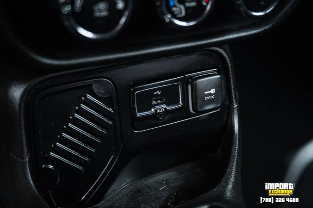 2017 Jeep Renegade Altitude FWD