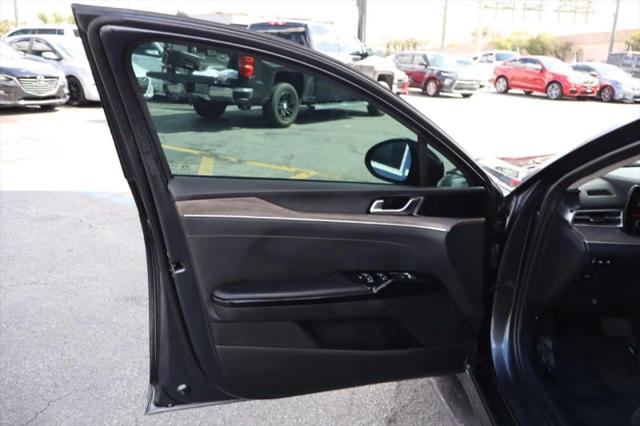 2021 Kia K5 EX