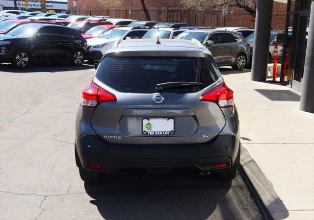 2020 Nissan Kicks SV Xtronic CVT