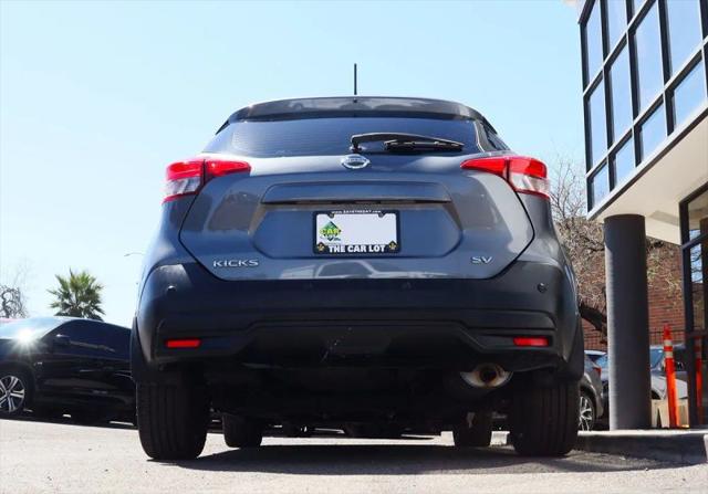 2020 Nissan Kicks SV Xtronic CVT