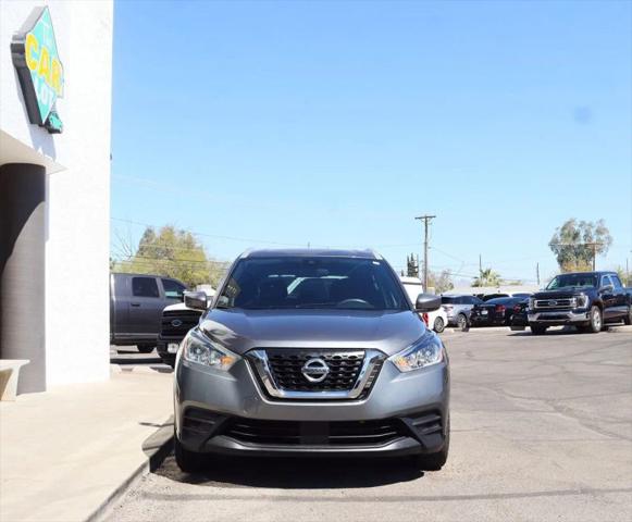 2020 Nissan Kicks SV Xtronic CVT