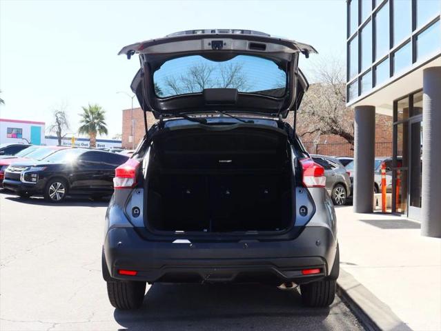 2020 Nissan Kicks SV Xtronic CVT