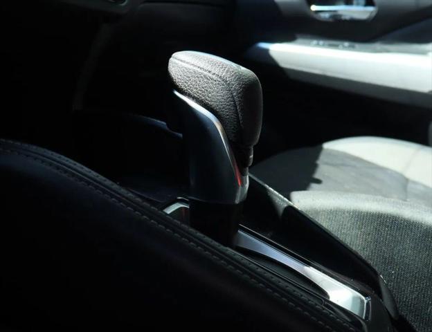 2020 Nissan Kicks SV Xtronic CVT